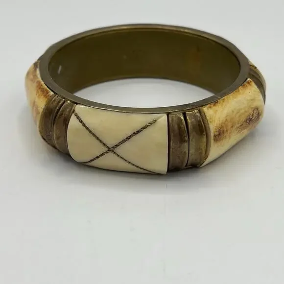Stone Brass Women’s Cuff Bracelet Ivory Tone Slip On Boho Peasant Nature - Picture 6 of 13